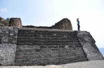 No alto da pirâmide de Tepoztlán, no México